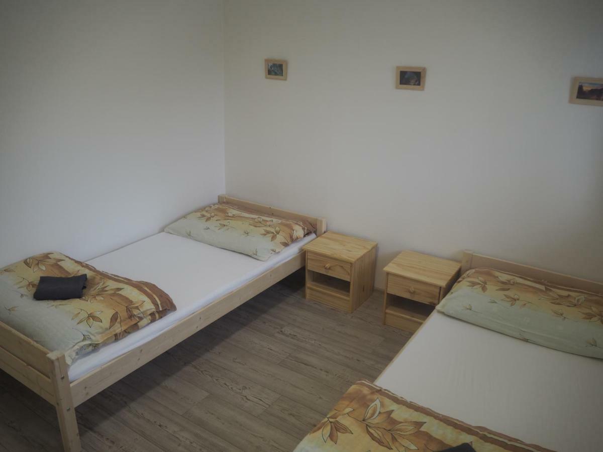 Economy Apartments Ceske Svycarsko Хренско Экстерьер фото
